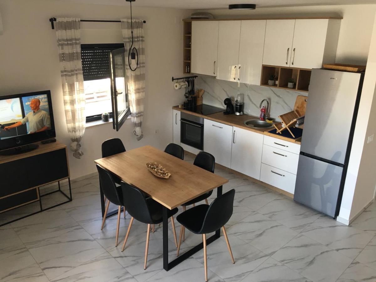 Zlata Appartement Sveti Filip i Jakov